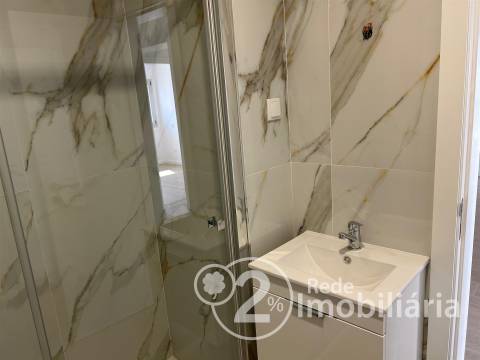 Apartamento T4 em Aradas