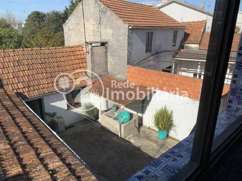 Moradia de dois pisos em São Bernardo