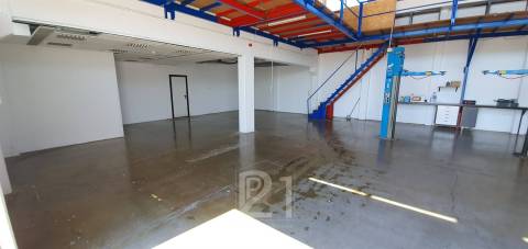 Armazém  Venda em Cacém e São Marcos,Sintra