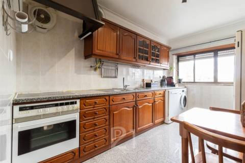 Apartamento T3+1 Venda em Algueirão-Mem Martins,Sintra
