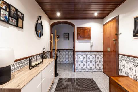 Apartamento T3+1 Venda em Algueirão-Mem Martins,Sintra
