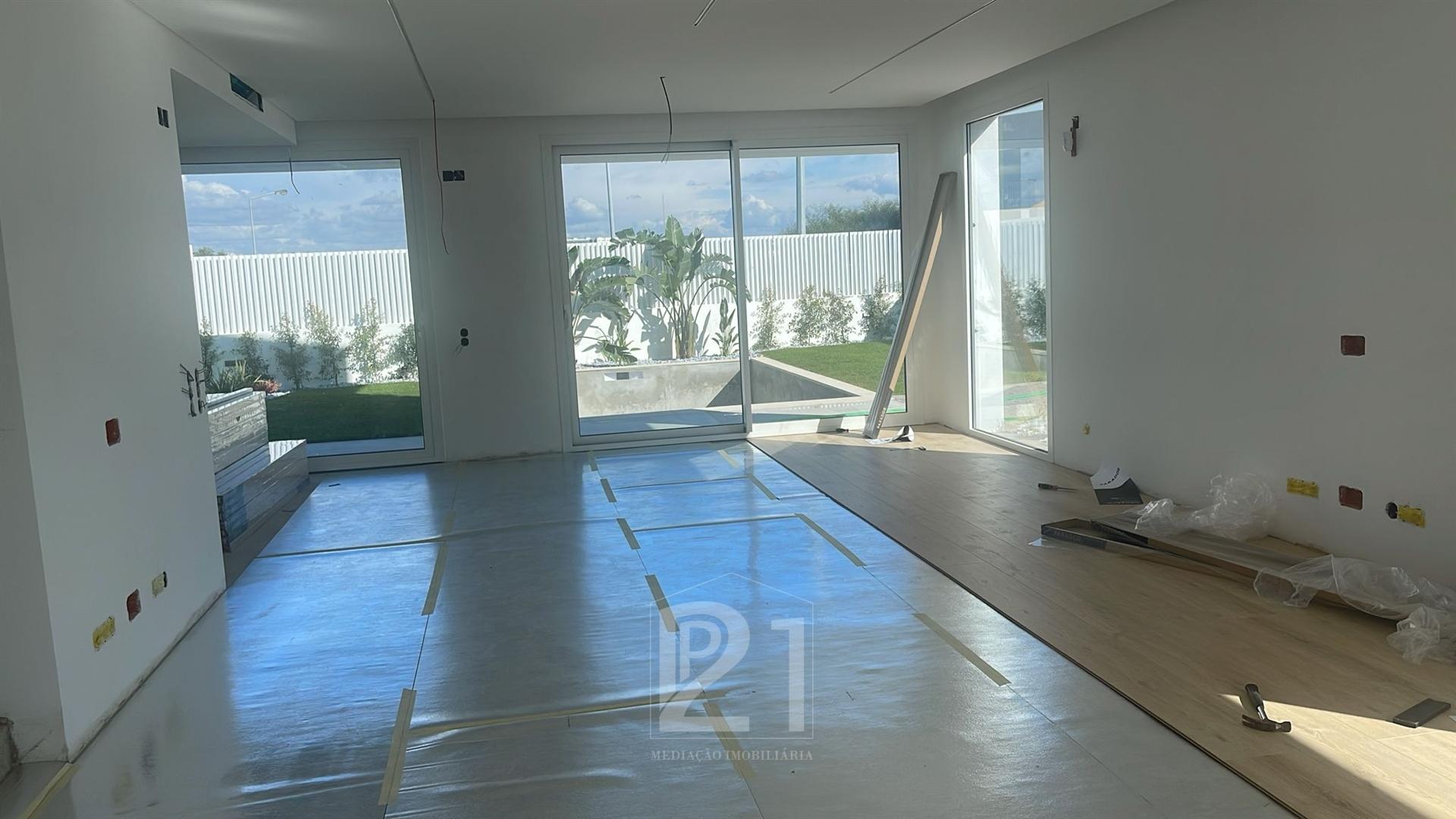Moradia T5 Venda em São Domingos de Rana,Cascais