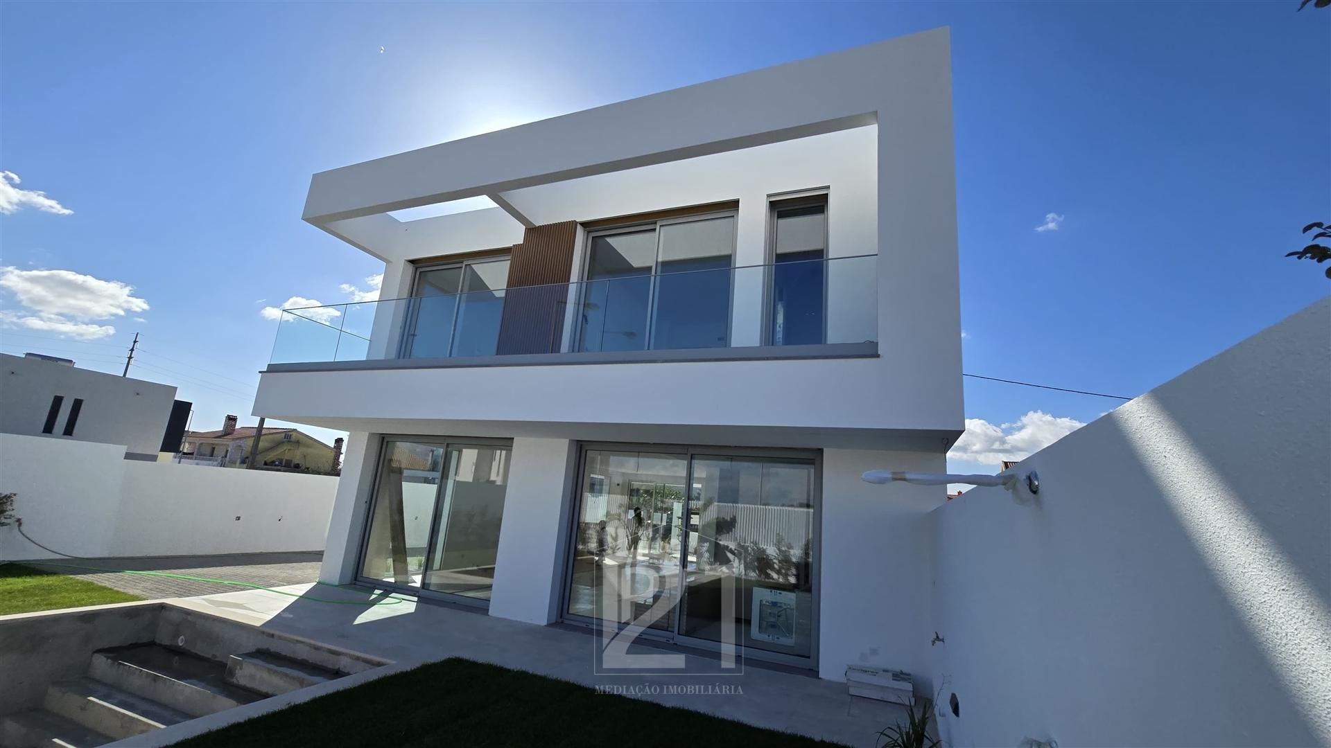 Moradia T5 Venda em São Domingos de Rana,Cascais
