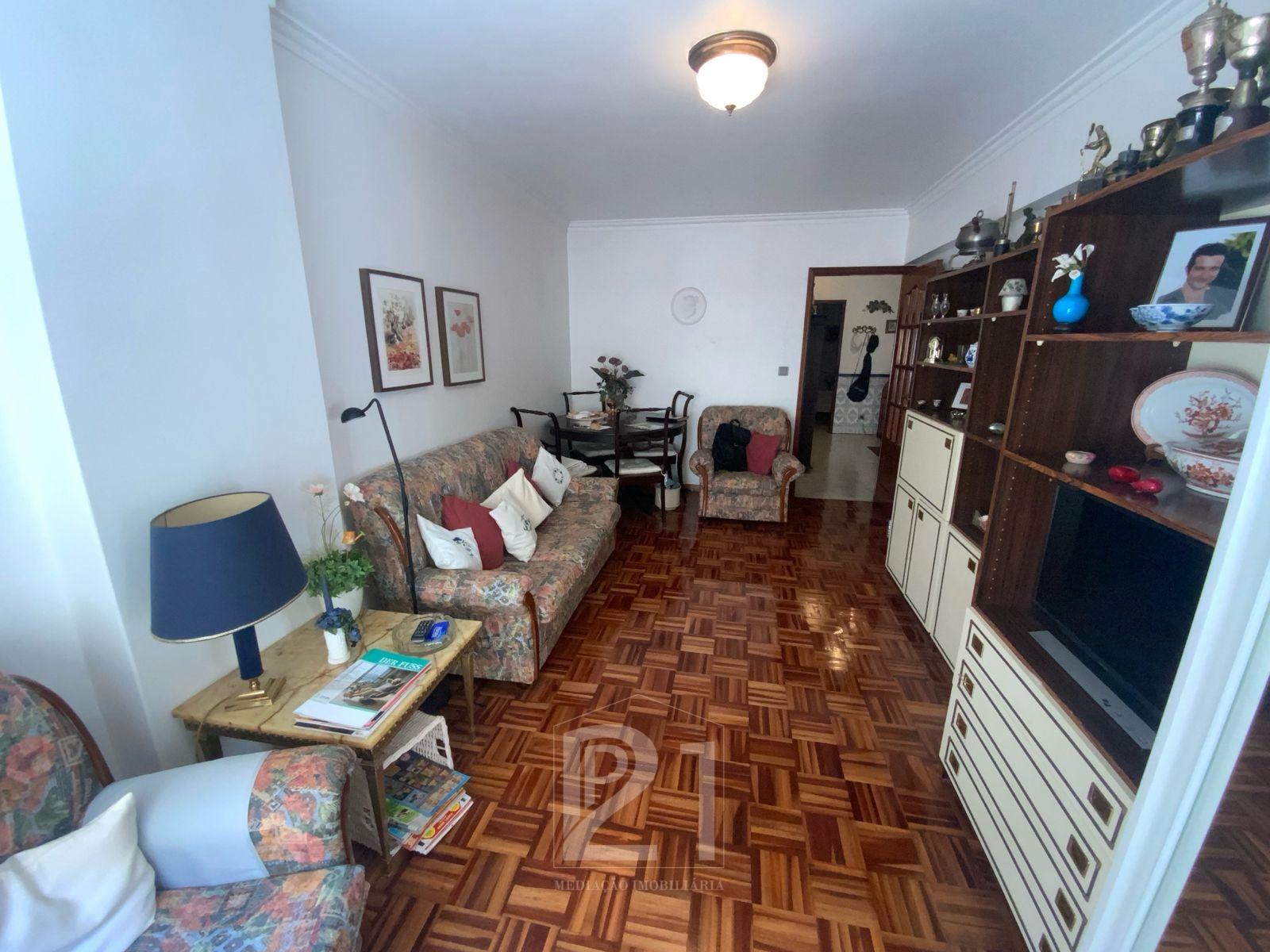 Apartamento T0+1 Venda em Massamá e Monte Abraão,Sintra