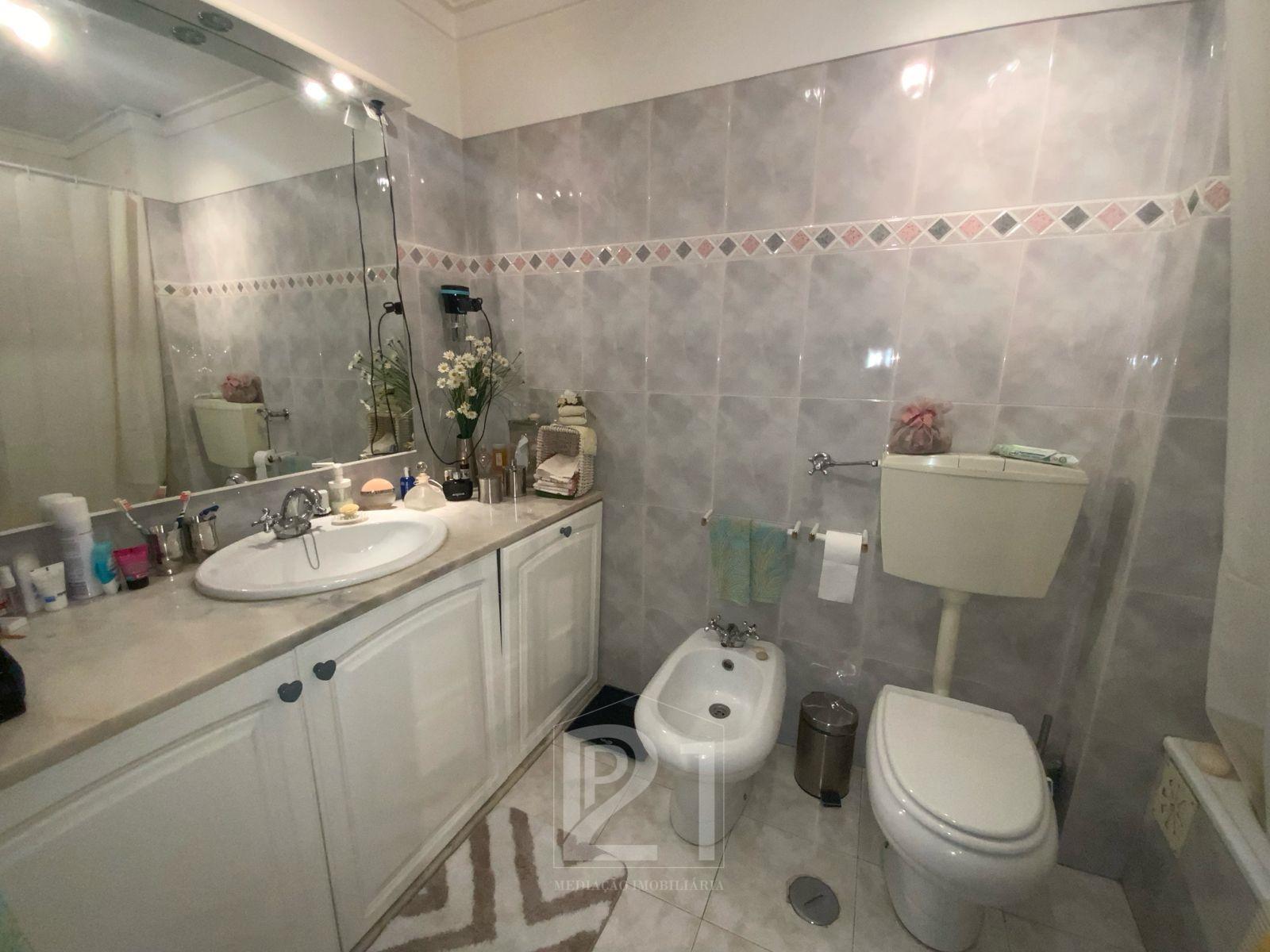 Apartamento T0+1 Venda em Massamá e Monte Abraão,Sintra