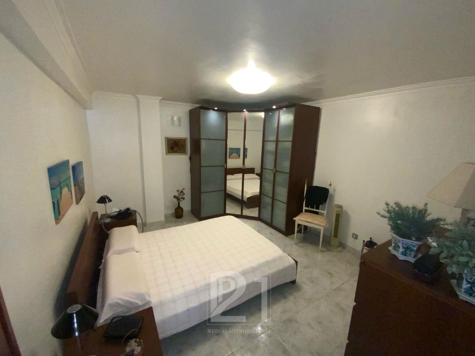 Apartamento T0+1 Venda em Massamá e Monte Abraão,Sintra
