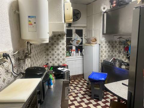 Loja  Trespasse em Queluz e Belas,Sintra