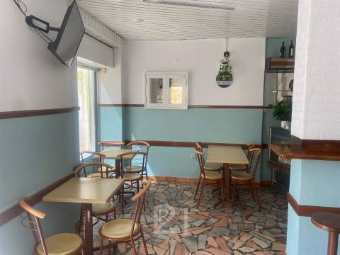 Loja  Trespasse em Queluz e Belas,Sintra