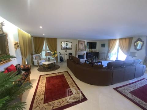 Moradia T5 Venda em São João das Lampas e Terrugem,Sintra