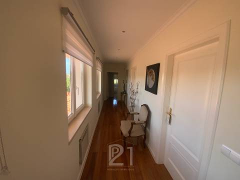 Moradia T5 Venda em São João das Lampas e Terrugem,Sintra