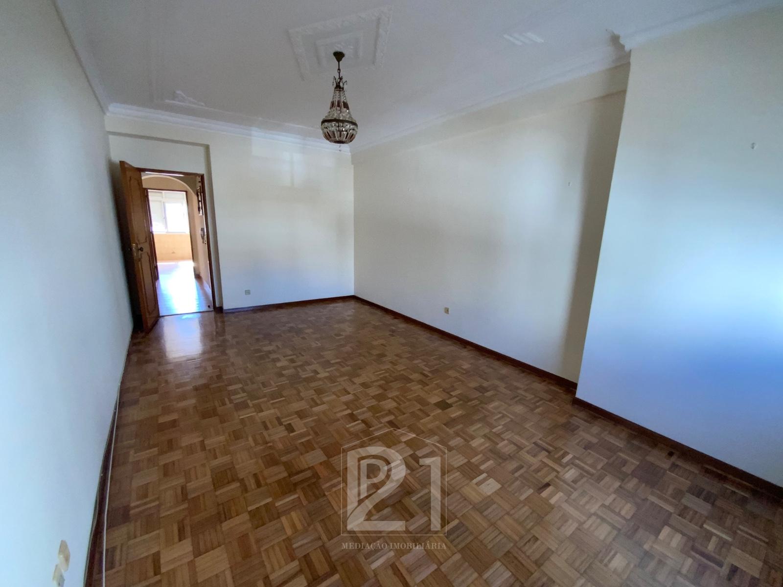 Apartamento T2 Venda em Cacém e São Marcos,Sintra
