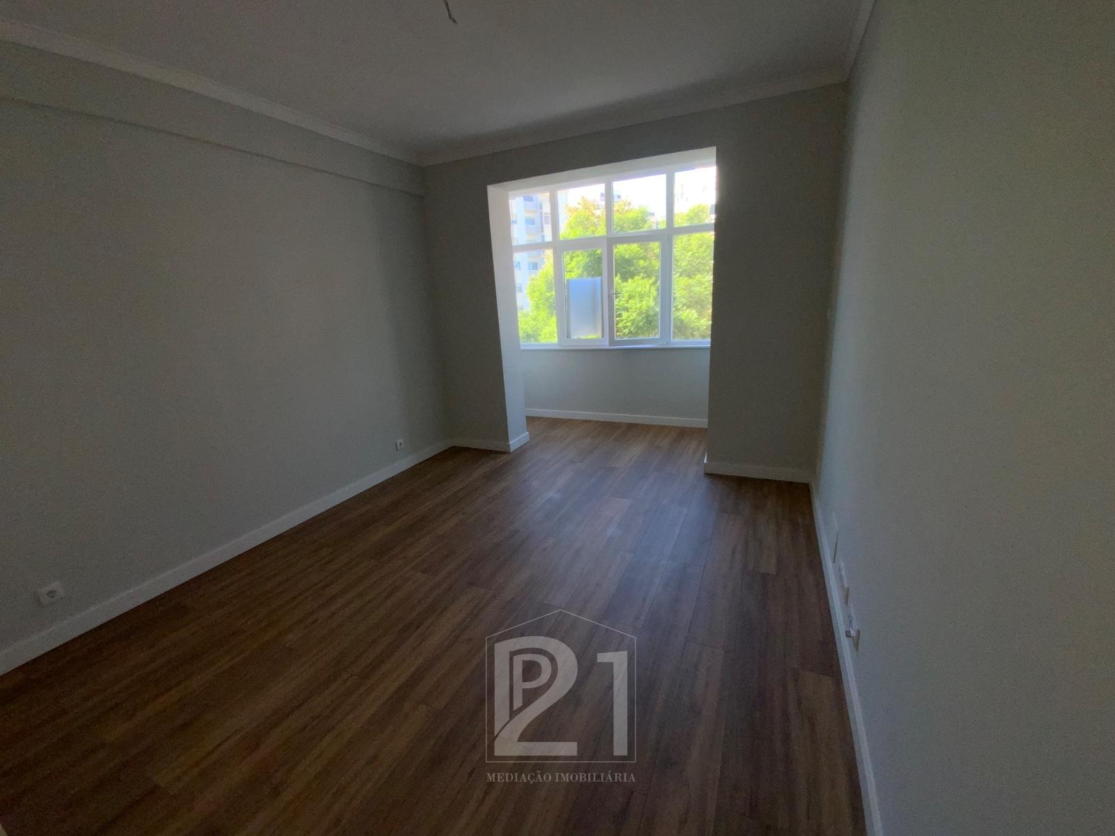 Apartamento T2 Arrendamento em Cacém e São Marcos,Sintra