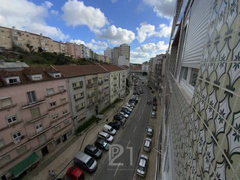 Apartamento T1 Arrendamento em Queluz e Belas,Sintra