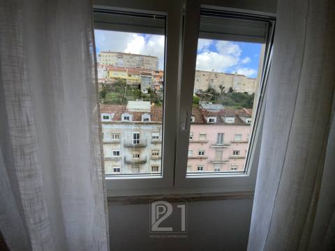 Apartamento T1 Arrendamento em Queluz e Belas,Sintra