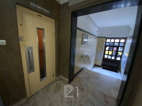 Apartamento T1 Arrendamento em Queluz e Belas,Sintra