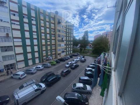 Apartamento T3 Venda em Cacém e São Marcos,Sintra