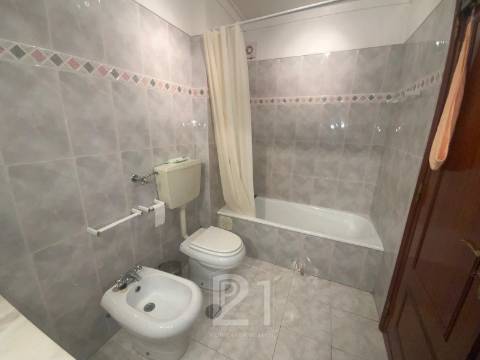 Apartamento T1 Venda em Massamá e Monte Abraão,Sintra