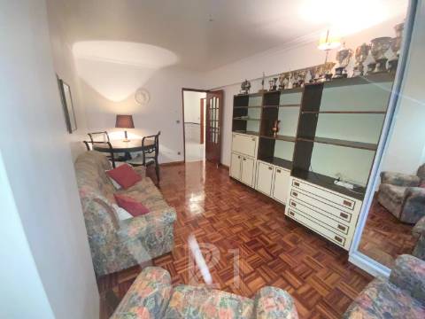 Apartamento T1 Venda em Massamá e Monte Abraão,Sintra