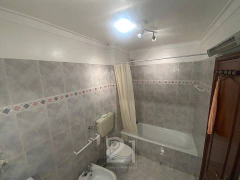 Apartamento T1 Venda em Massamá e Monte Abraão,Sintra