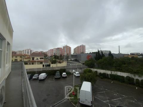 Escritório  Venda em Cacém e São Marcos,Sintra