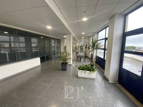 Escritório  Venda em Cacém e São Marcos,Sintra