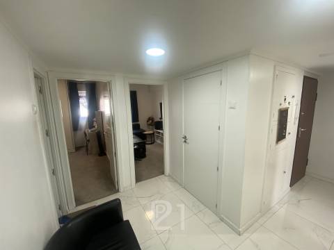 Apartamento T2 Arrendamento em Massamá e Monte Abraão,Sintra