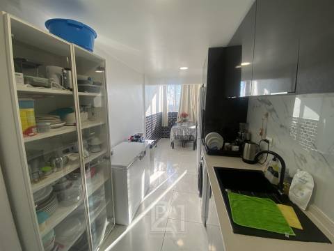 Apartamento T2 Arrendamento em Massamá e Monte Abraão,Sintra