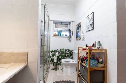 Andar Moradia T5 Venda em Massamá e Monte Abraão,Sintra