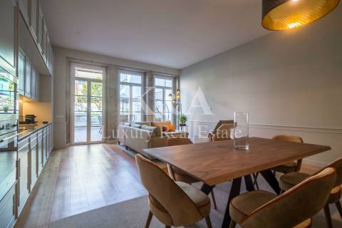 Moradia V4 na Baixa do Porto