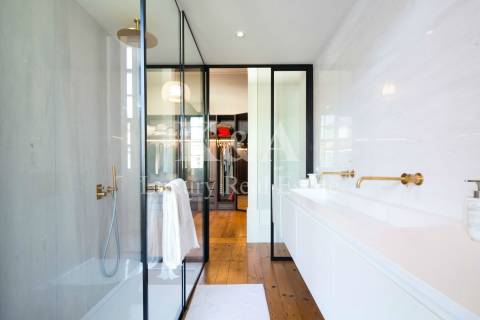 Moradia V4 na Baixa do Porto