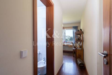 Apartamento T4 com vista mar