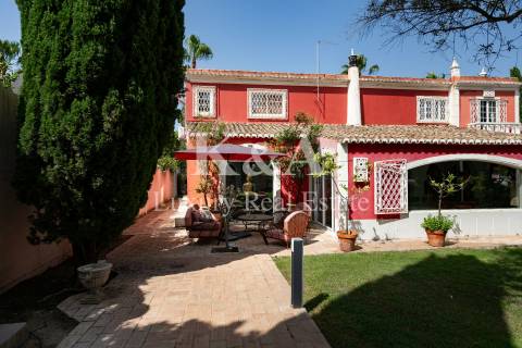 Moradia V6 no Algarve Central