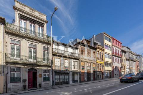 Prédio no centro do Porto