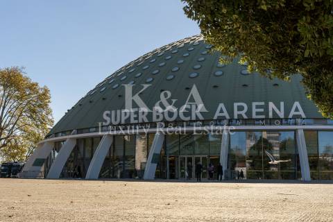 Prédio no centro do Porto