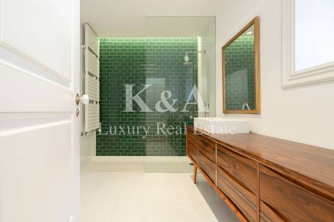 Moradia Centenária na zona histórica da Foz, com vistas rio e mar