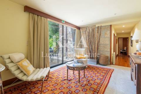 Quinta  com vistas e ancoradouro privado no  Rio Douro.