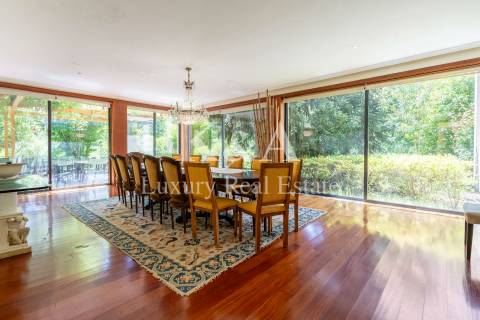 Quinta  com vistas e ancoradouro privado no  Rio Douro.