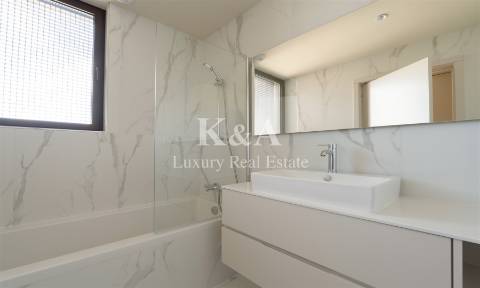 T4 em condomínio fechado.