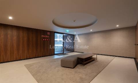 T4 em condomínio fechado.