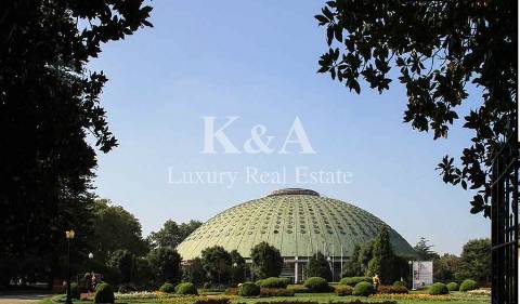 Prédio para recuperar no centro do Porto