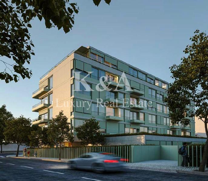 Apartamento T3+1 em Novo Condomínio