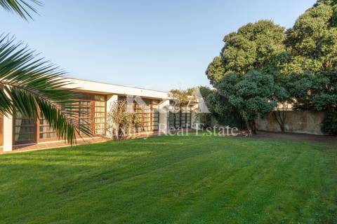 Moradia térrea em Leça num lote de 1000m2