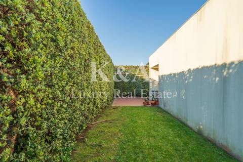 Moradia térrea em Leça num lote de 1000m2