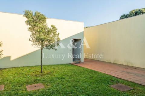 Moradia térrea em Leça num lote de 1000m2