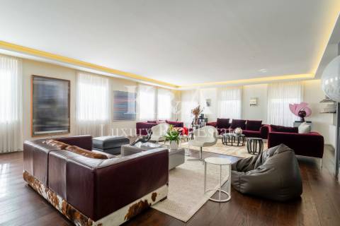 Moradia T5 na Foz Velha.