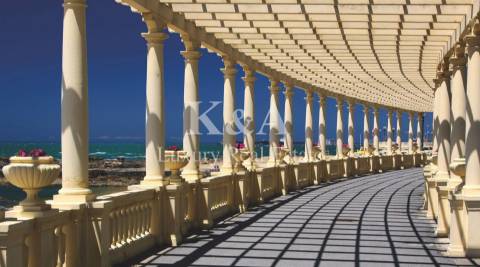 Cobertura T4, na Foz,  com vistas  e piscina privativa.