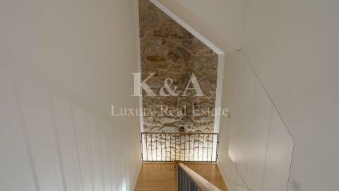 Prédio reabilitado no centro do Porto