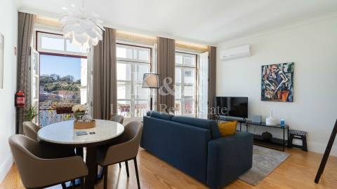 Prédio reabilitado no centro do Porto