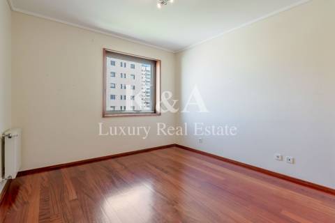 Apartamento T3 Venda em Aldoar, Foz do Douro e Nevogilde,Porto