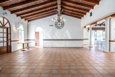 Propriedade para eventos e restauração no Triangulo Dourado, Algarve.